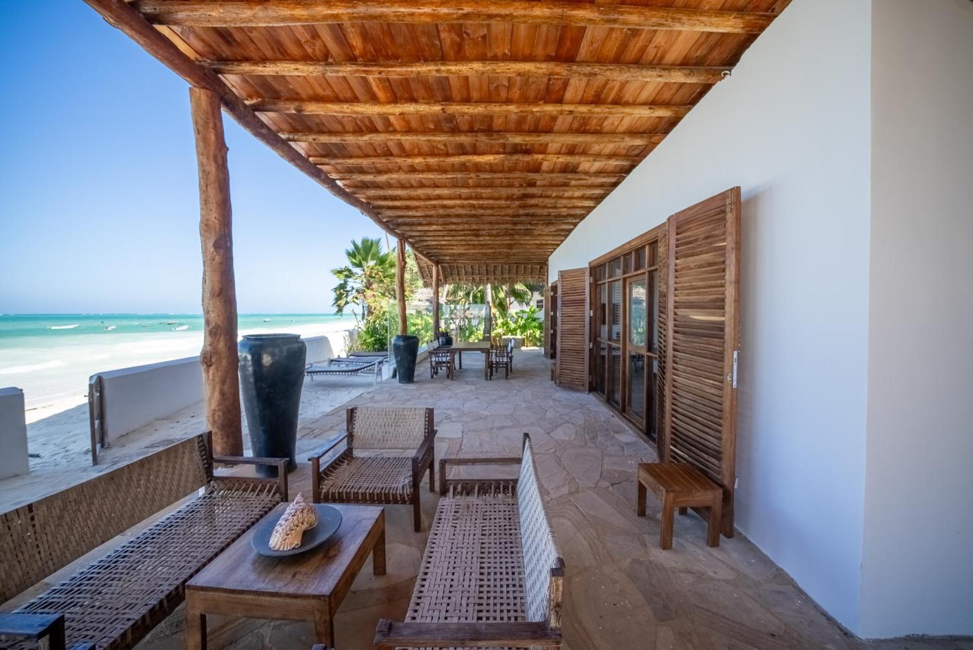 Villa Beachfront Turtle House Zanzibarhouses *
