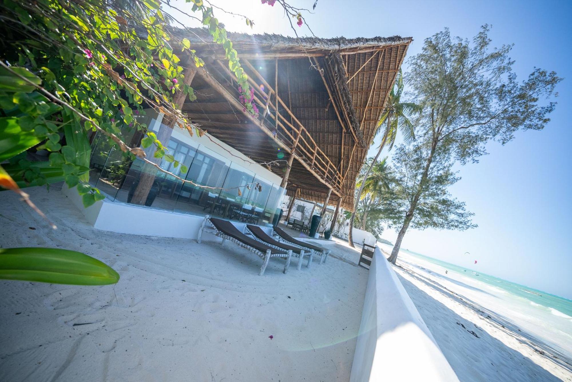 Villa Beachfront Turtle House Zanzibarhouses